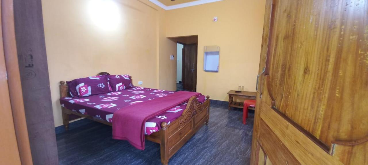 Goroomgo Neelachal Holiday Nibasa Puri Near Sea Beach Area - Perfect Location With Excellent Service Awarded Екстер'єр фото